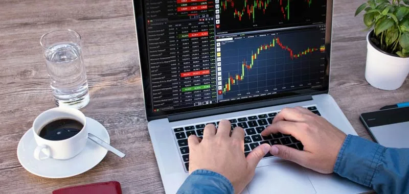 Commerzbank invita gli investitori a vendere i btp italiani