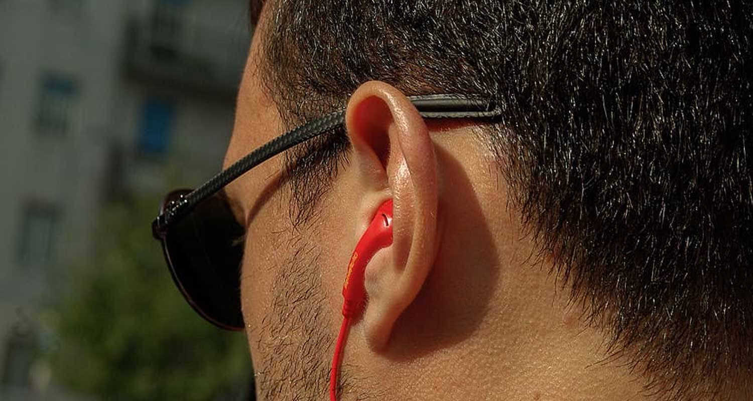 Covid-19 infezioni al condotto uditivo e perdita di equilibrio