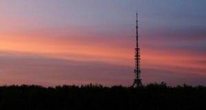 Kharkiv colpita siamo al sesto giorno della guerra in Ucraina