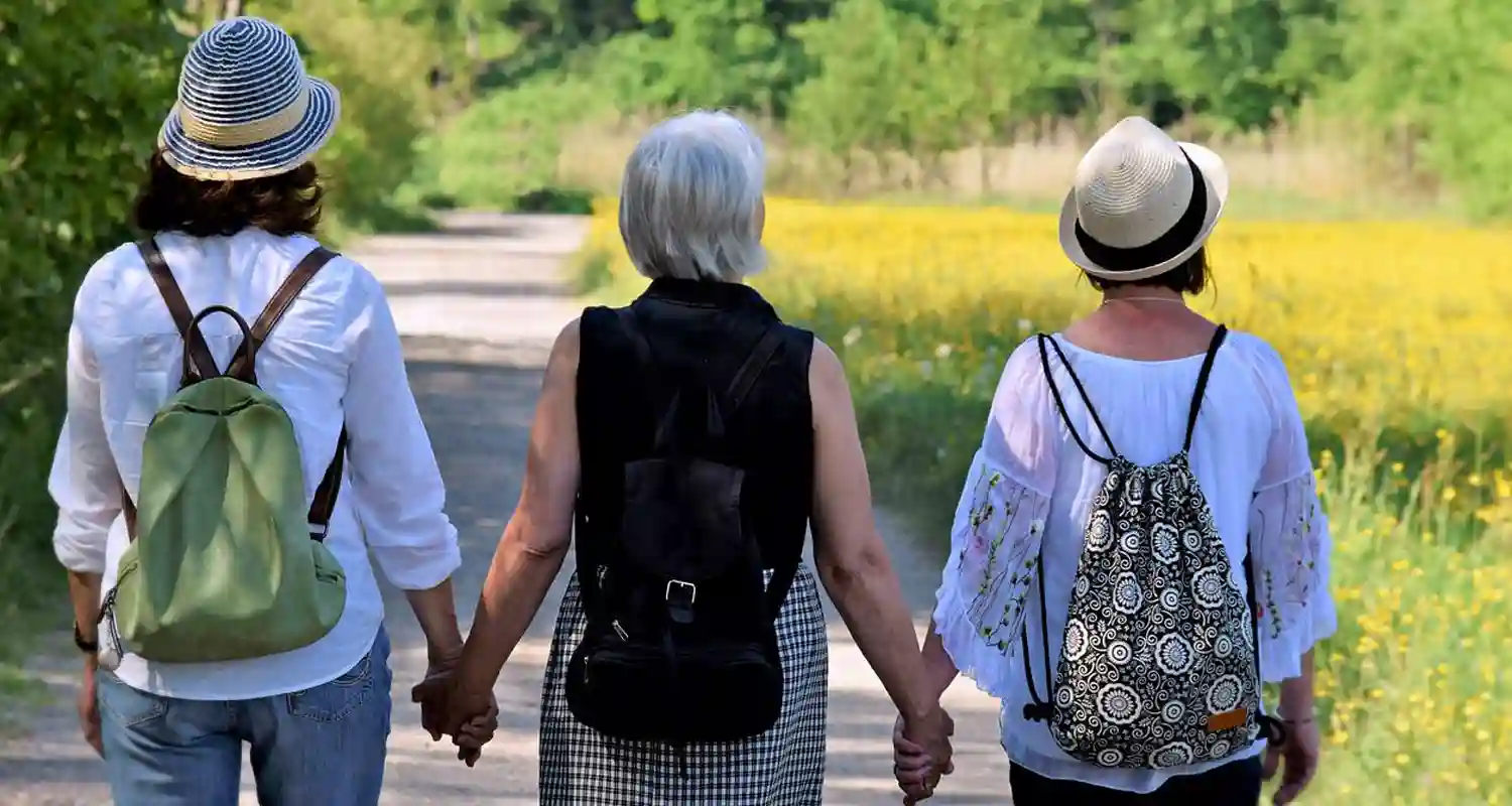 Affrontare la mezza età, cosa succede alle donne quando calano gli estrogeni