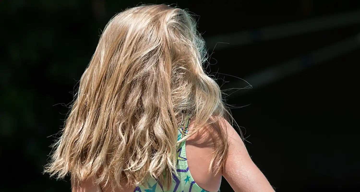 Quando lavarsi i capelli mattina o sera