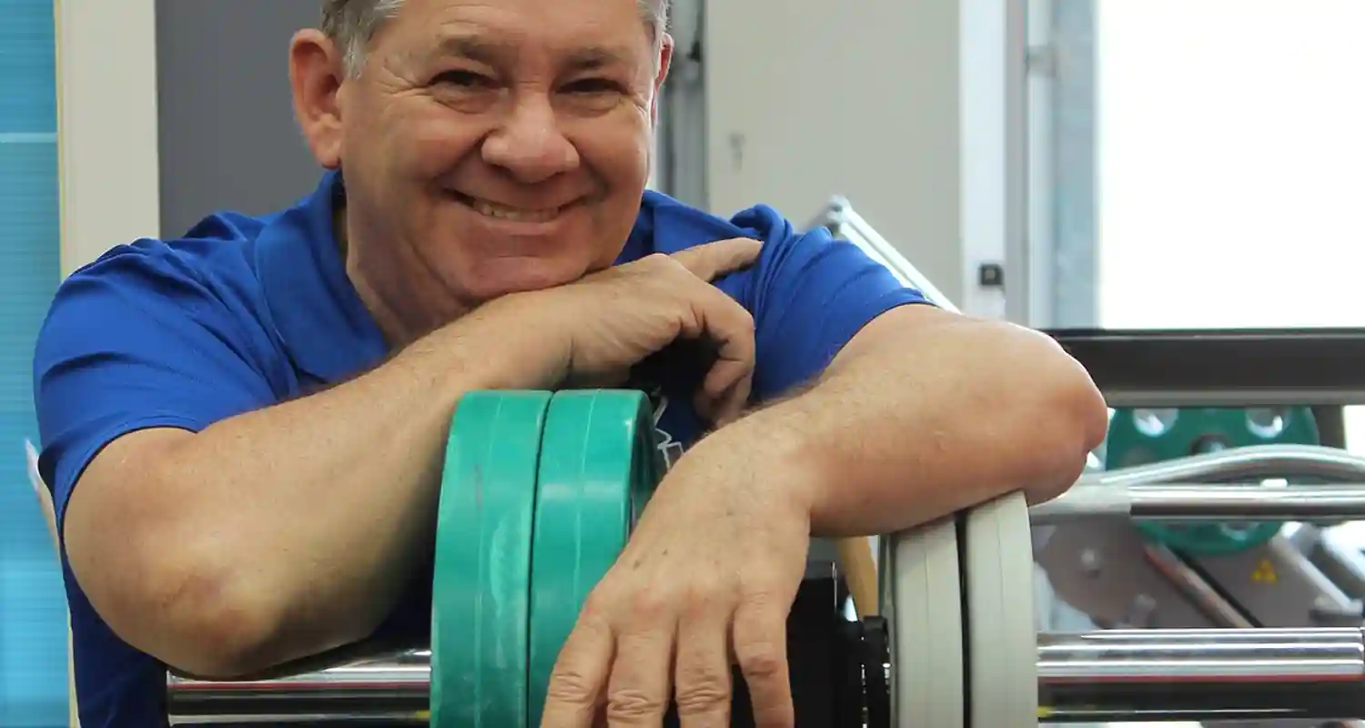 Come sviluppare i muscoli a 60 anni