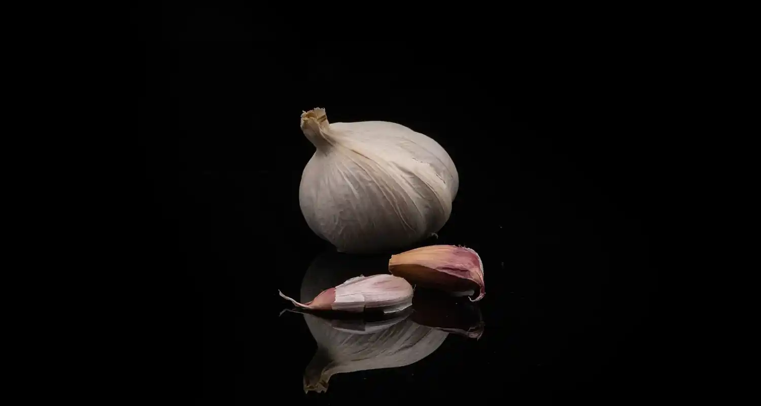 Ecco cosa succede mangiando aglio